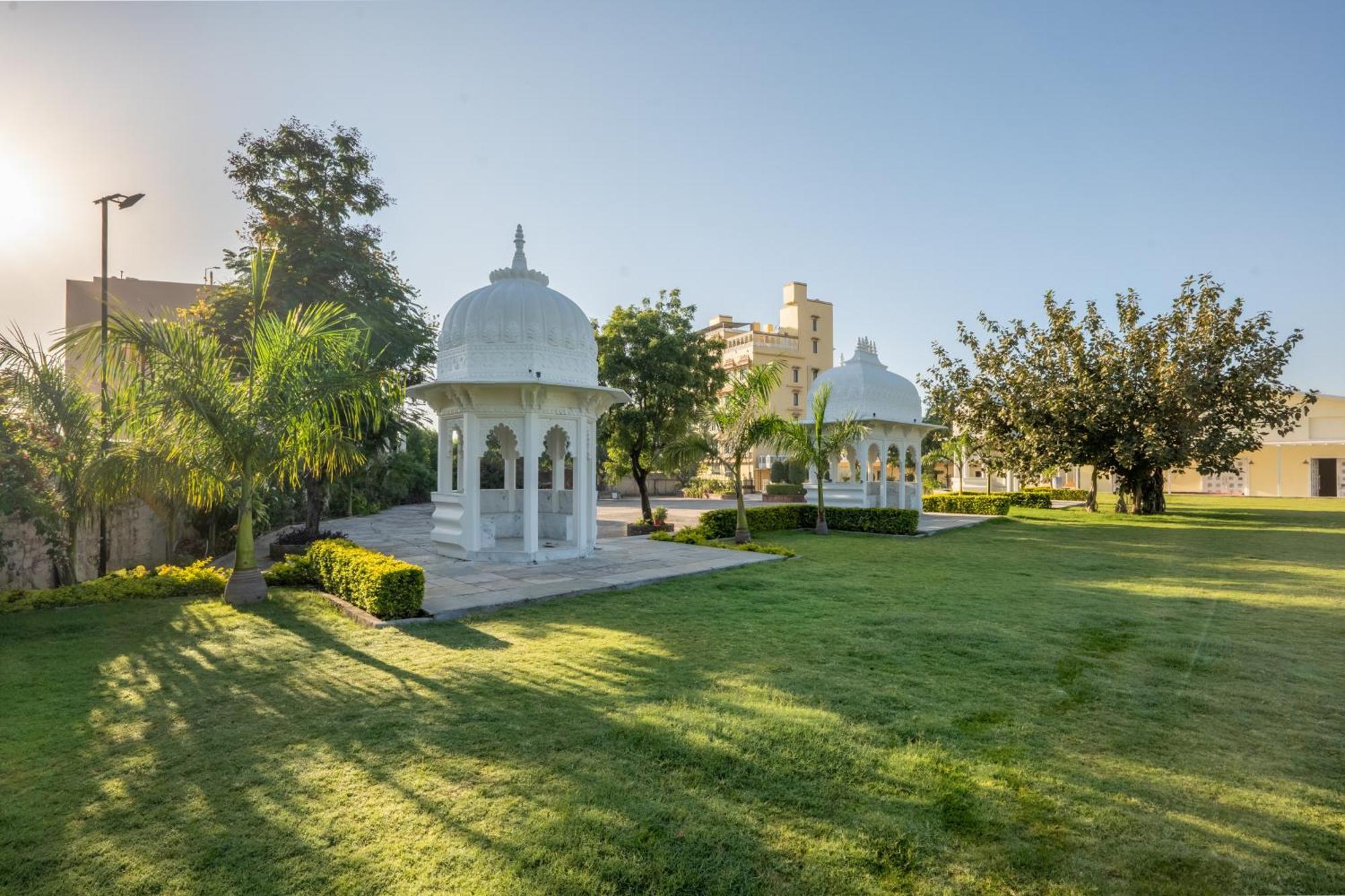 Sterling Balicha Udaipur Hotel Luaran gambar